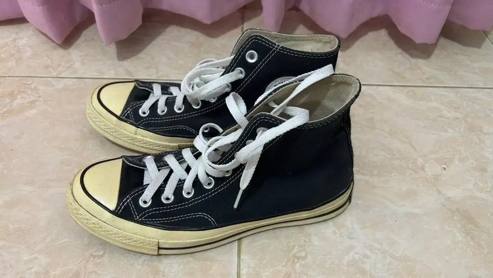 sepatu convers uk40