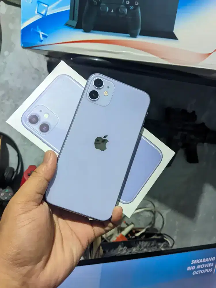 iPhone 11 Purple 64GB Inter Wifi Only Fullset Mulus