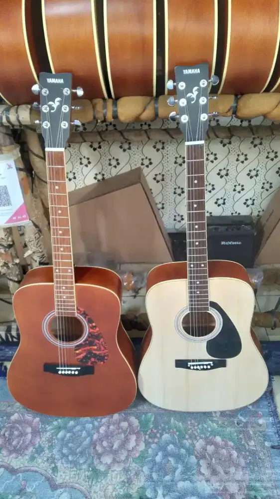 GITAR AKUSTIK YAMAHA F310