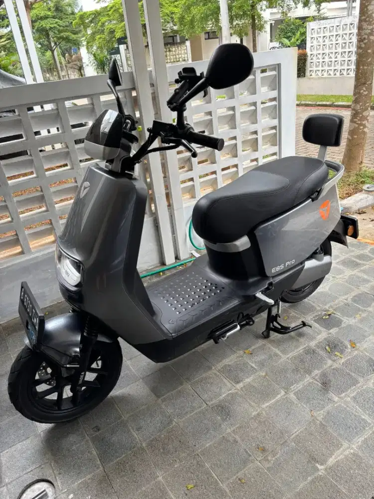 Motor listrik YADEA E8S PRO