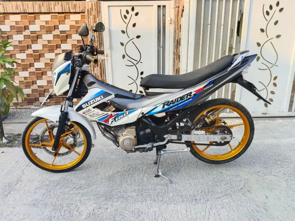 Suzuki Satria F 150 tahun 2014 mesin cakep di Tangerang, cadas