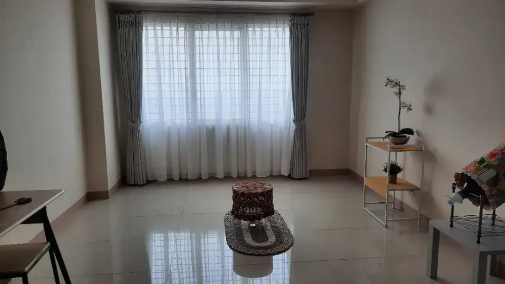Disewakan 1 unit Apartemen The Aspen Residences @ Admiralty Tower B