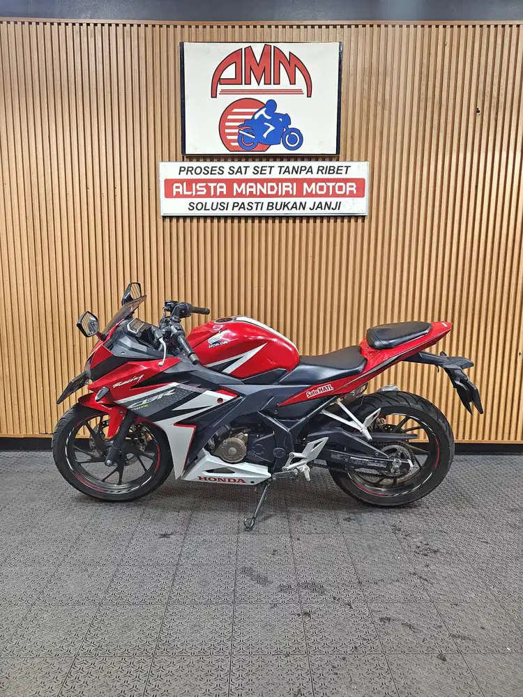CBR 150 R GREESS ISTIMEWA SS LENGKAP PJK OFF 2X BISA COD BYR DIRUMAH