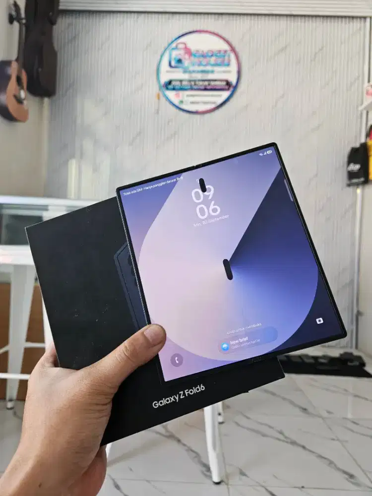 SAMSUNG Z FOLD 6 512GB NAVY RESMI SEIN (-bercak)