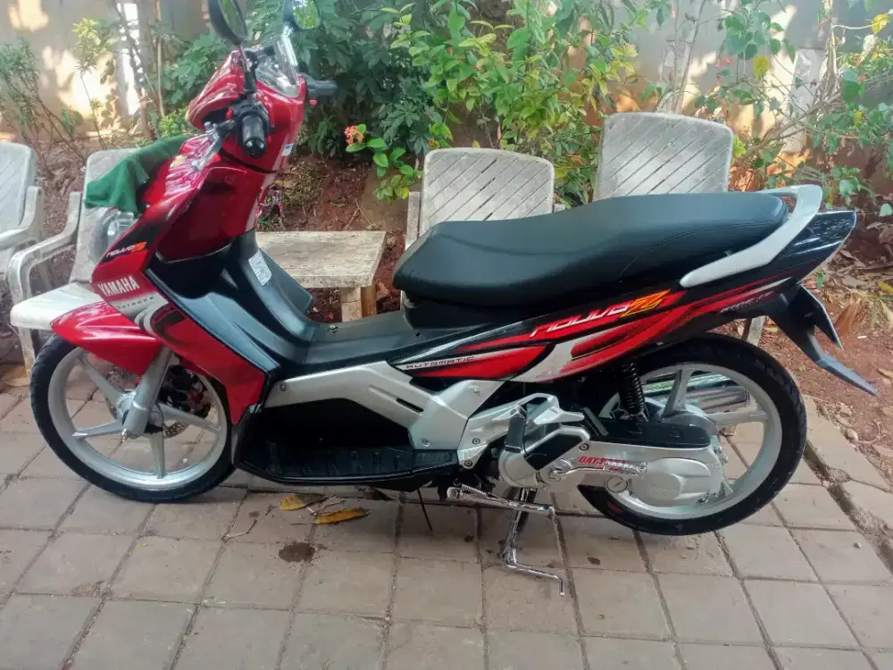 NOUVO Z AIS 2006