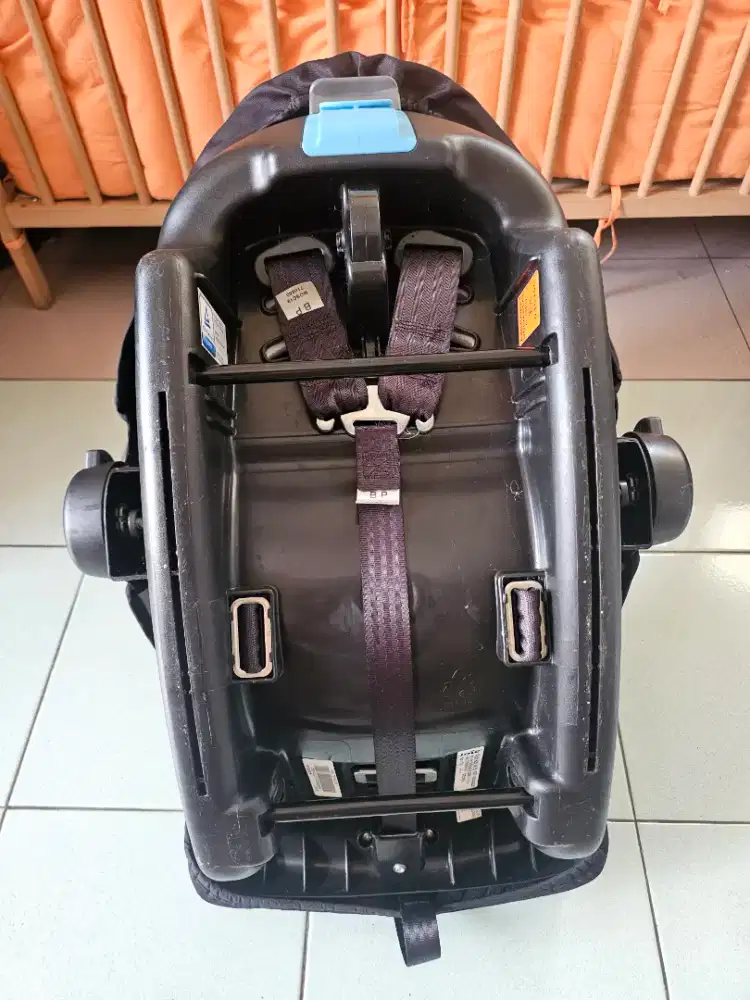 Carseat JOIE max 13 KG
