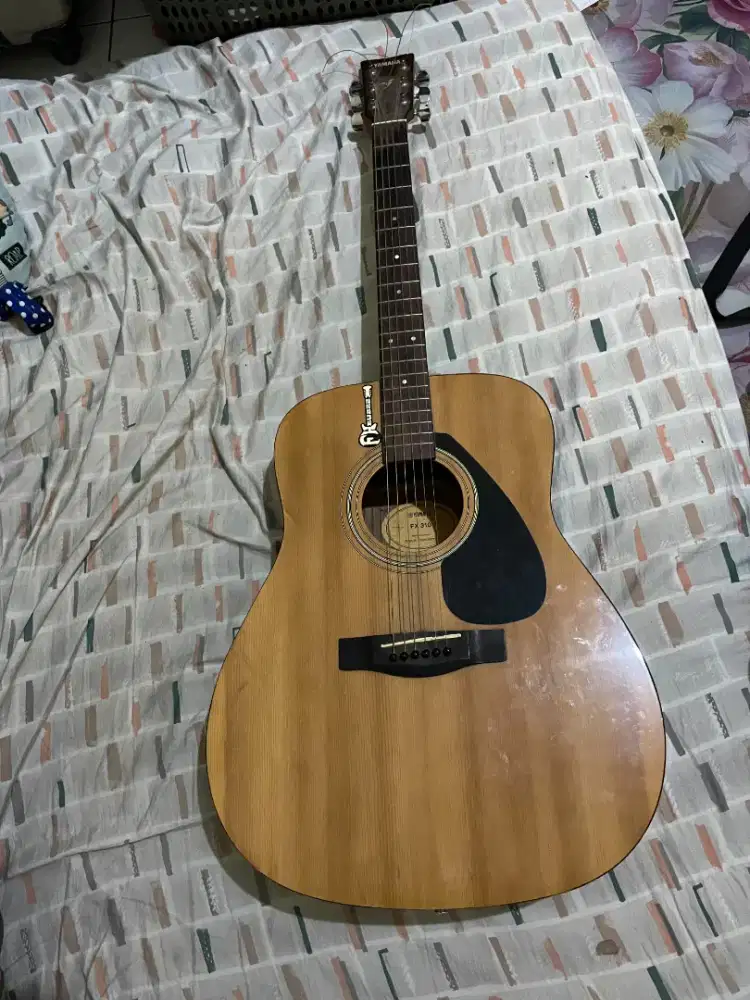 Gitar Yamaha fx310