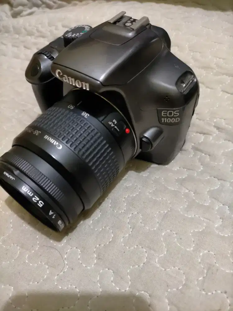 Canon DSLR 1100S
