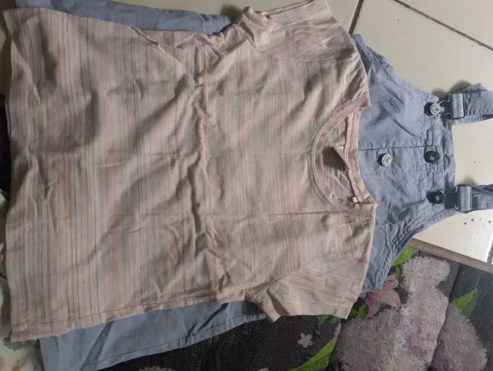 Baju anak perempuan
