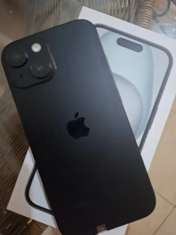 Dijual Iphone 15 Basic 128