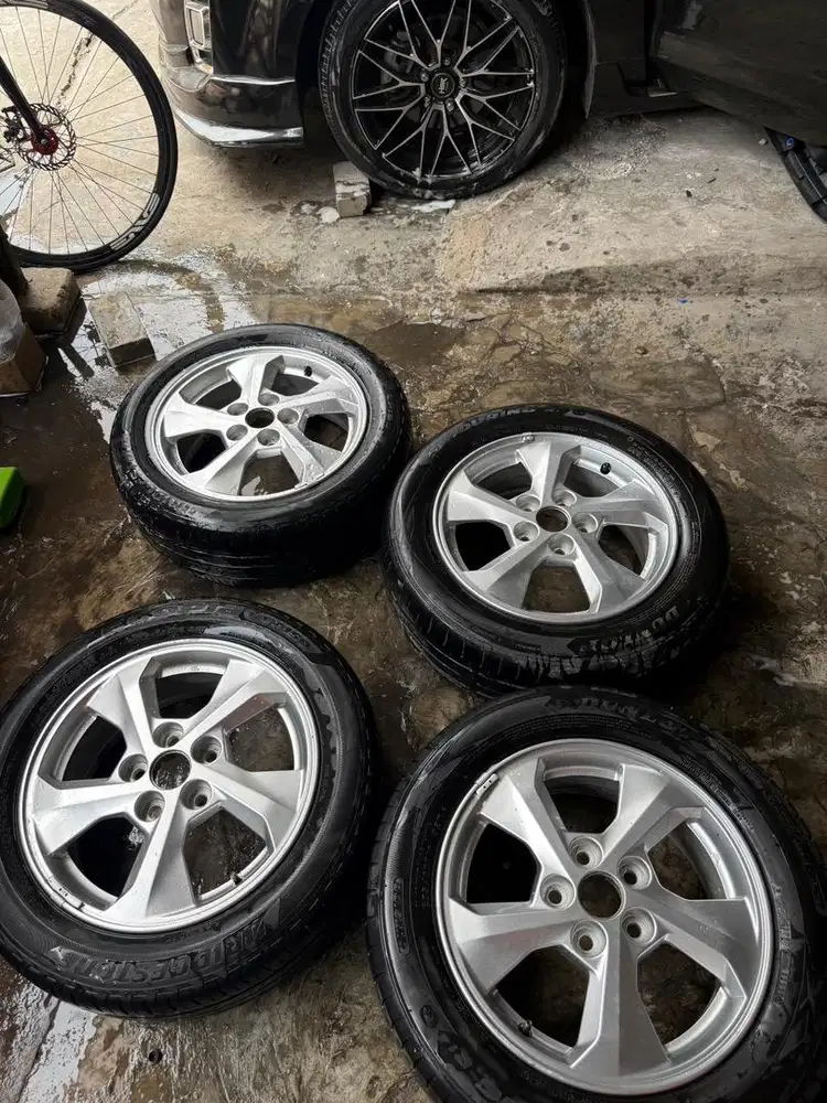 Velg xpander r16 set + ban