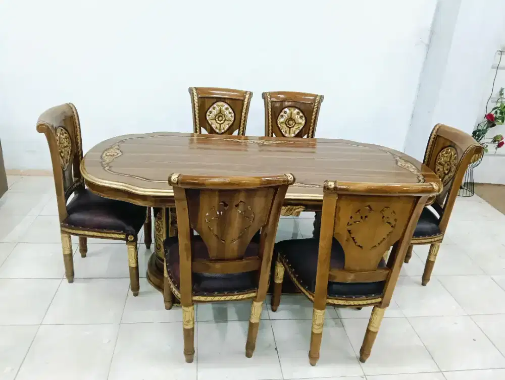 MEJA MAKAN JATI MERAH READY