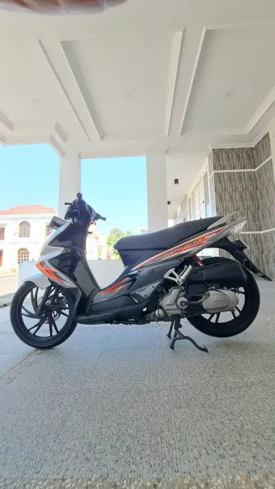 Suzuki Skywafe 2008