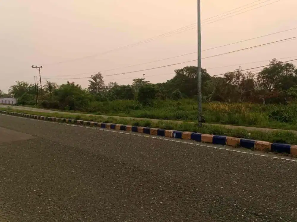 Nabire Papua Jalan Raya Menuju Pelabuhan Samabusa