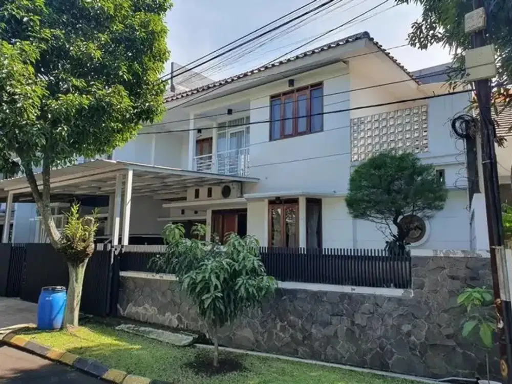Harga Murah, Rumah Terawat di Batununggal Indah Bandung