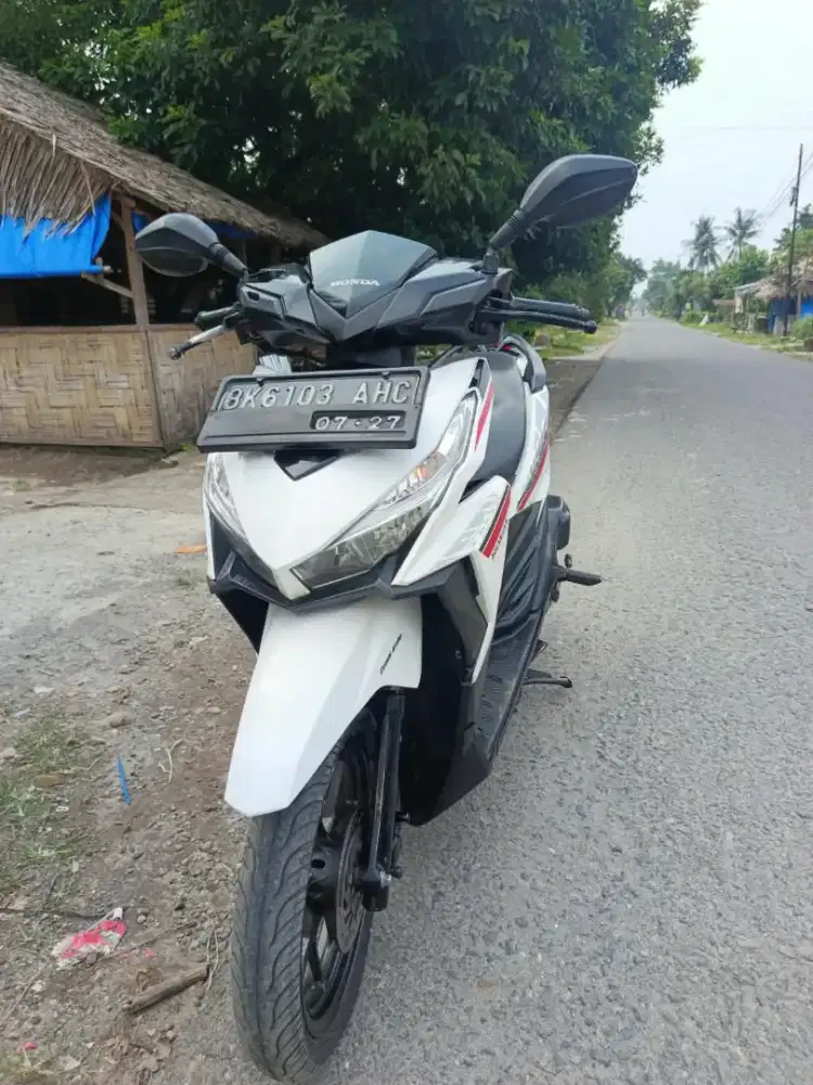 Vario 2017 Putih