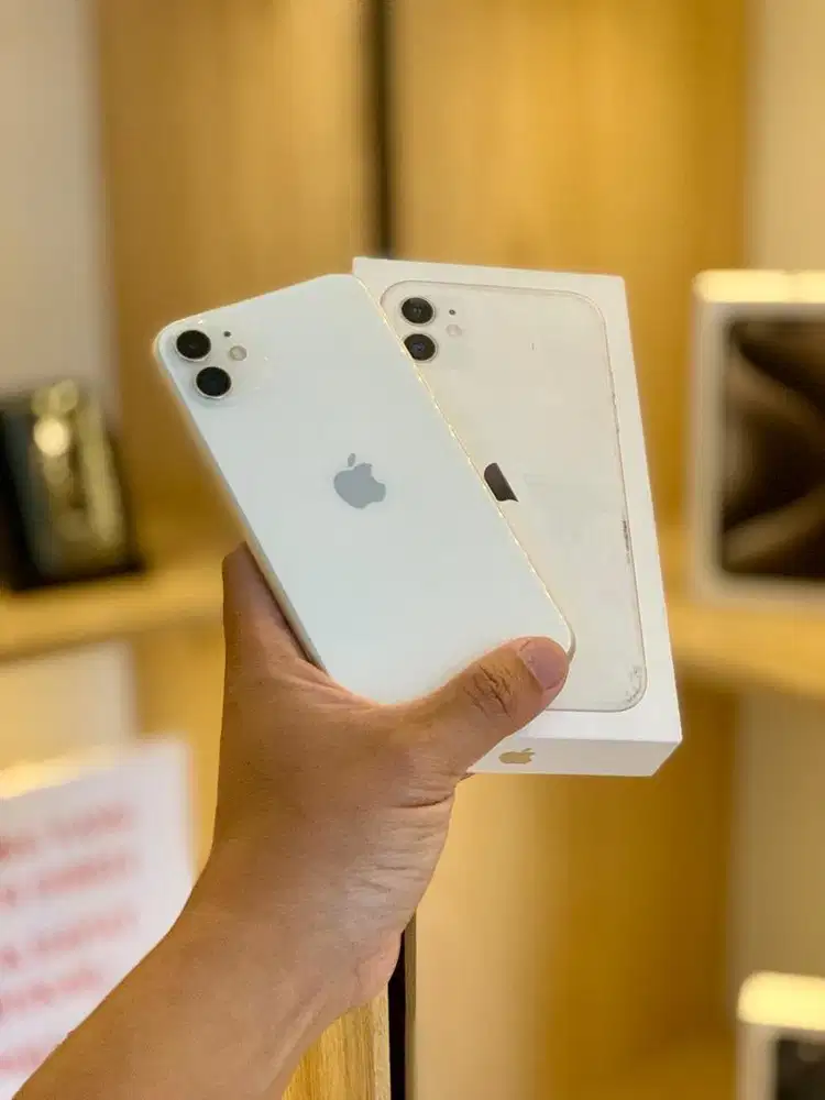 Iphone 11 64gb White IBOX BH 100 Mulus Normal Malang Batu
