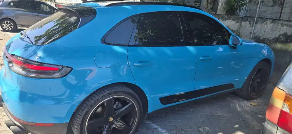 DI JUAL PORSCHE MACAN S 2018