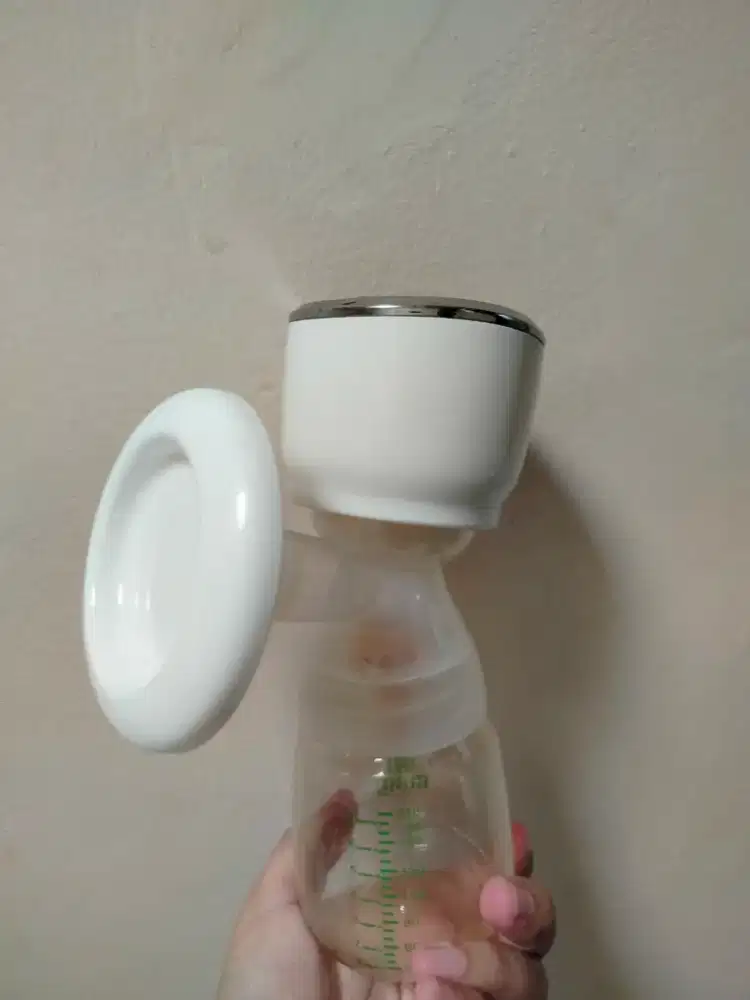 Pompa ASI Mom Uung