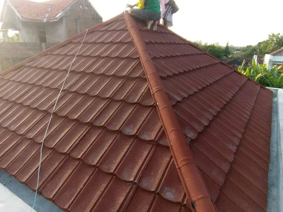 Renovasi Atap Lama Ganti Pakai Baja Ringan UPVC ALDERON Kuat MURAH