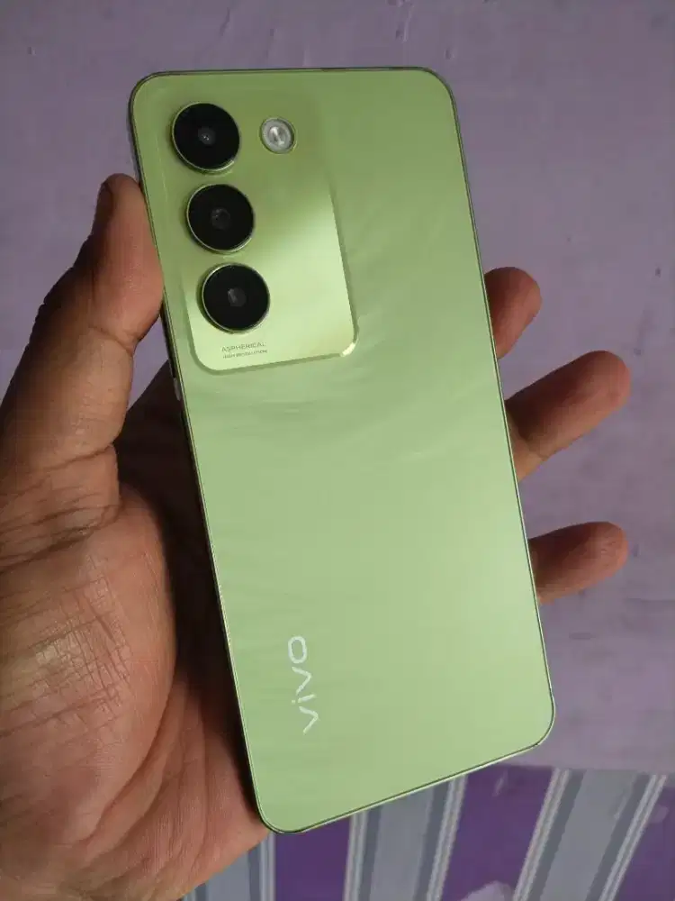 VIVO Y100 RAM 8/128