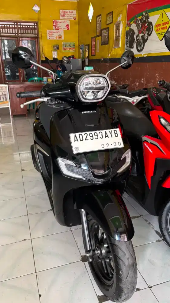 HONDA STYLO CBS 2025