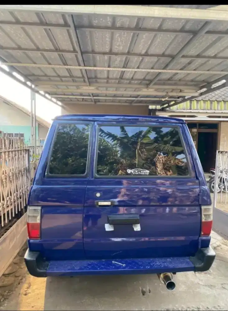 Toyota kijang super tahun 1992
