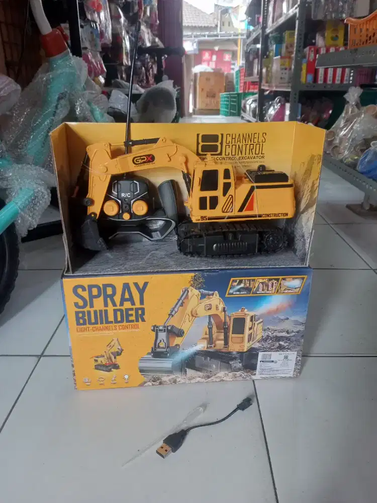 Mainan anak remot control bego excavator asap cas
