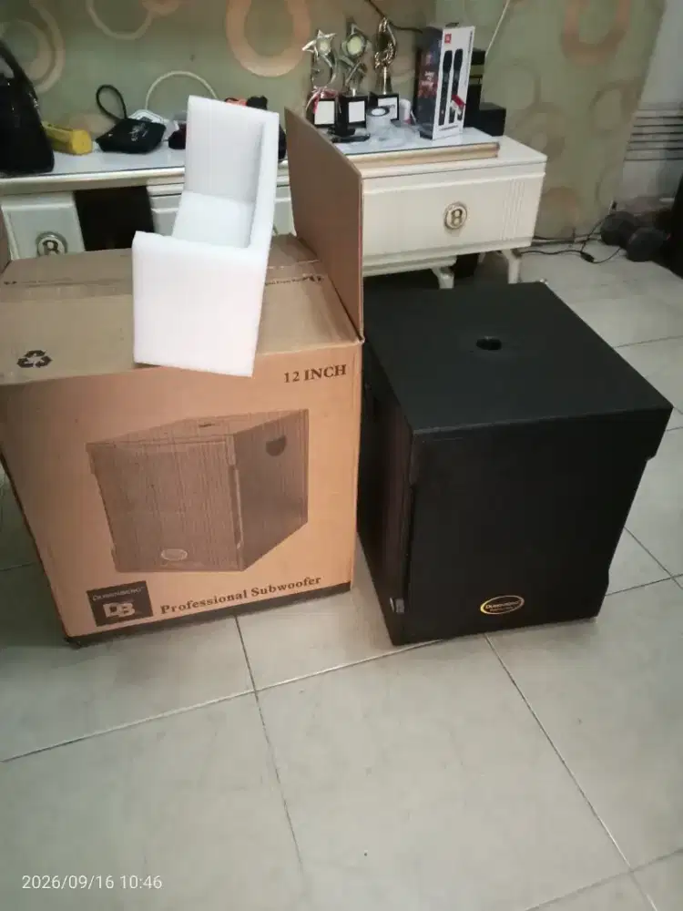 subwoofer aktif dusenberg 12 inci 600 watt