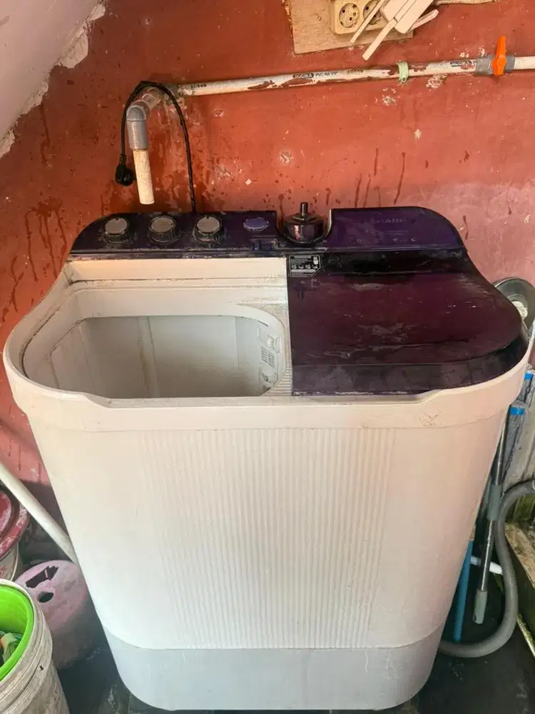 Jual Mesin Cuci 2 Tabung  Sharp ES-T1090 10 KG pemakaian pribadi