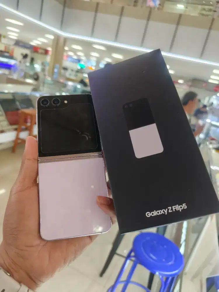 Samsung z flip 5 8/256 mulus
