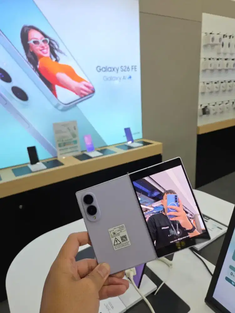 Samsung galaxy Zfold8 12/256 bisa cicilan dan tukar tambah