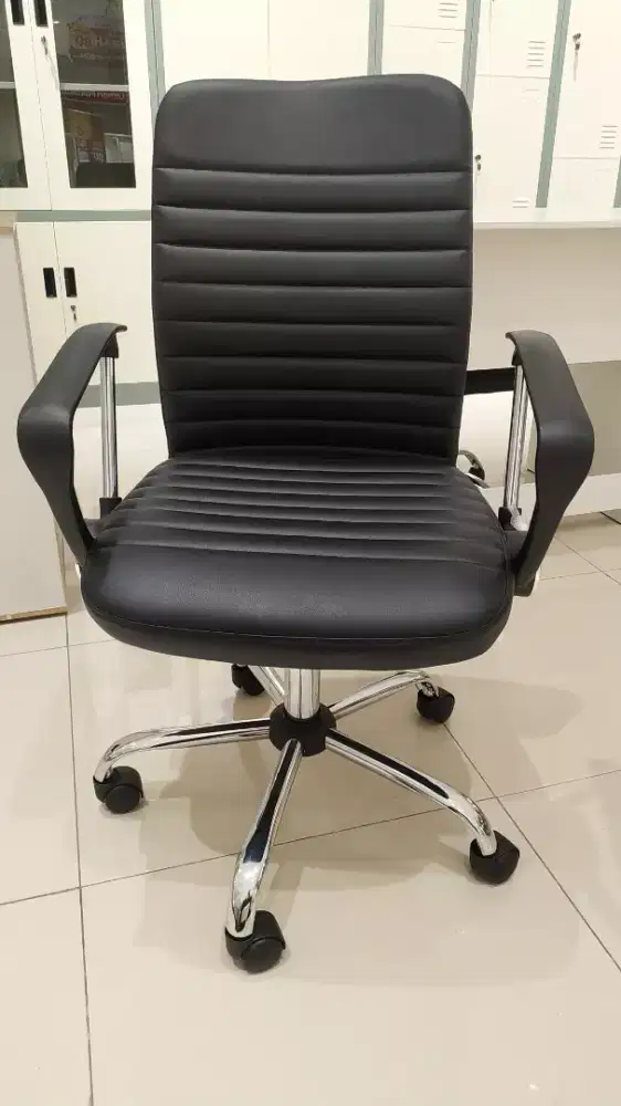 KURSI KANTOR SELMA