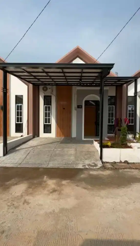 Di Sewakan Rumah Siap Huni Pasar Kemis - Per tahun