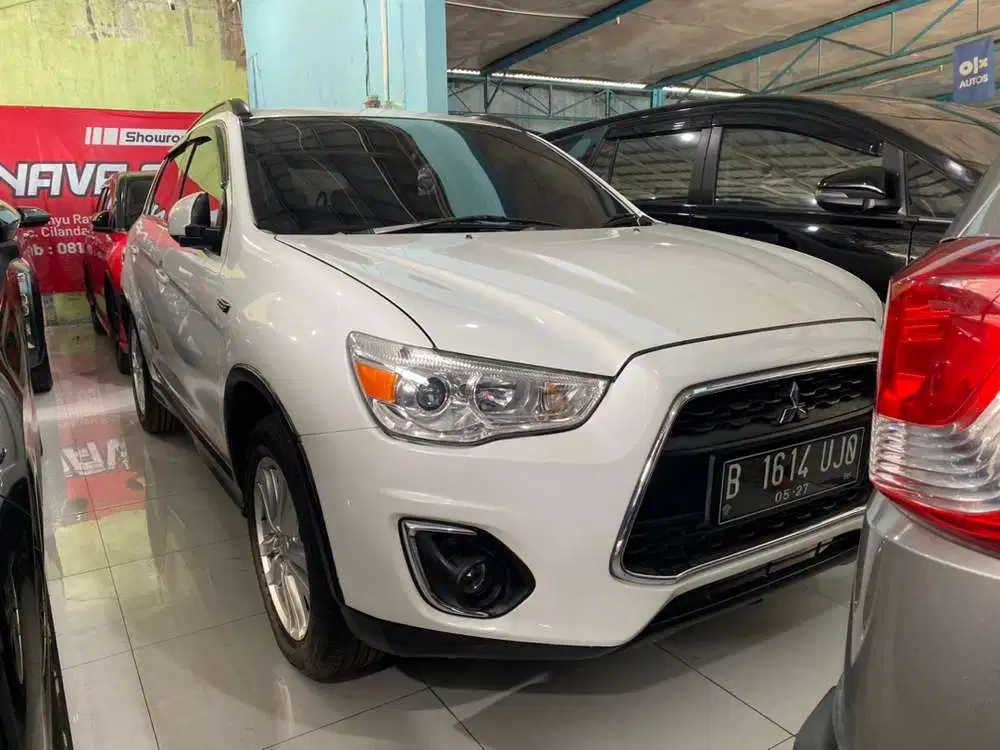 Mitsubishi OUTLANDER GLS AT 2016 Dp 5 juta
