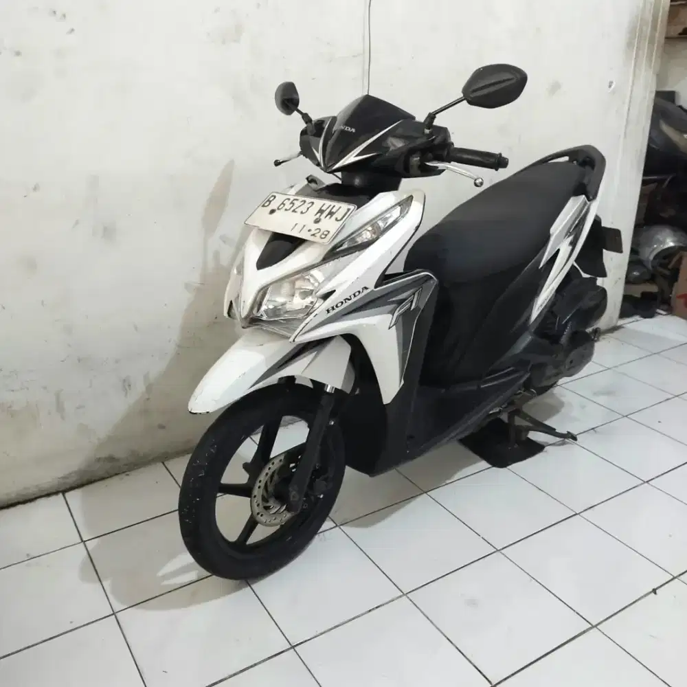 Honda Vario KZR 2013 Orisinil Lengkap Bagus Mesin Aluss