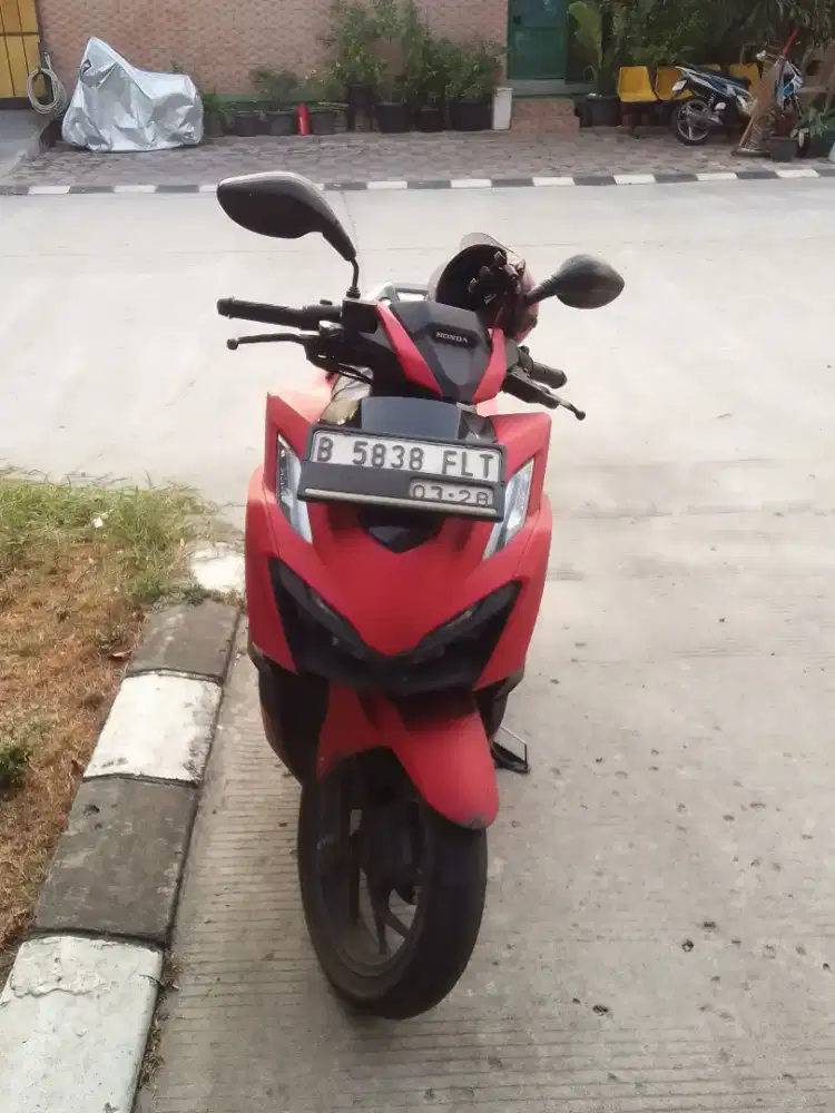 Vario 160 CBS Merah KM rendah