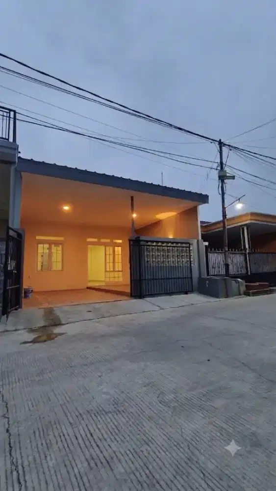 Dijual rumah luas di cluster taman harapan baru bekasi bebas banjir