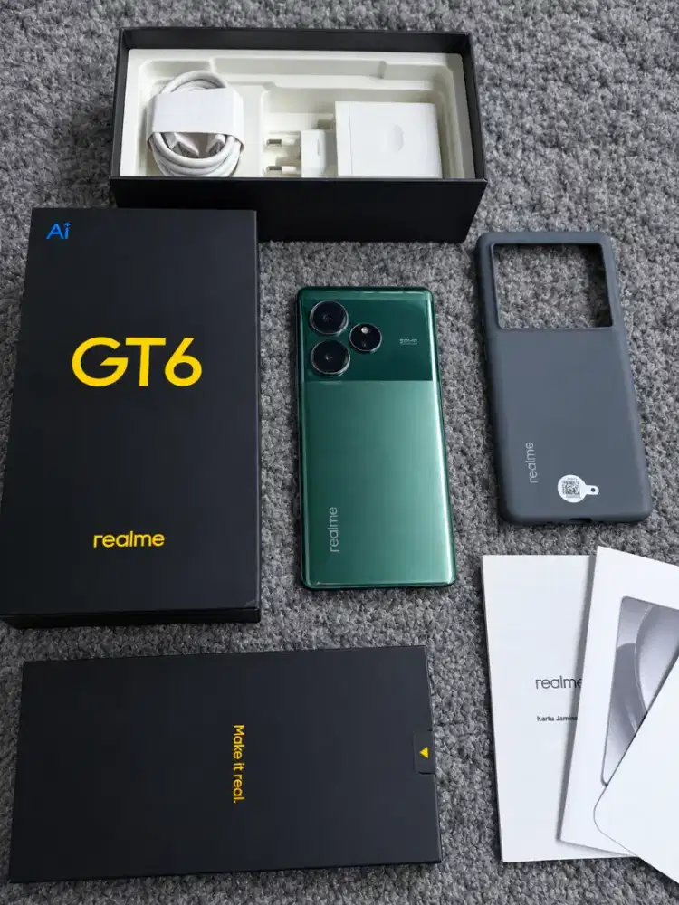 Realme GT6 5G (12/256. Snap 8s Gen3) Nominus & Fullset