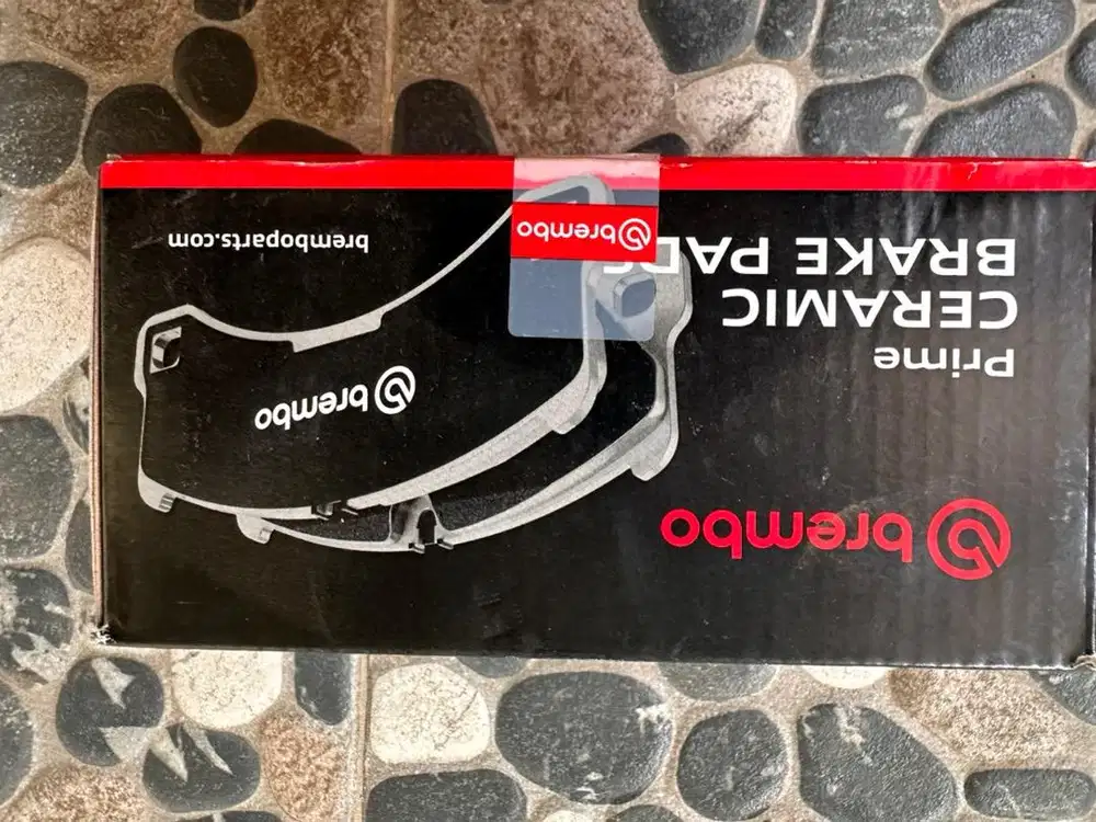 Kampas Rem Brembo Mobilio