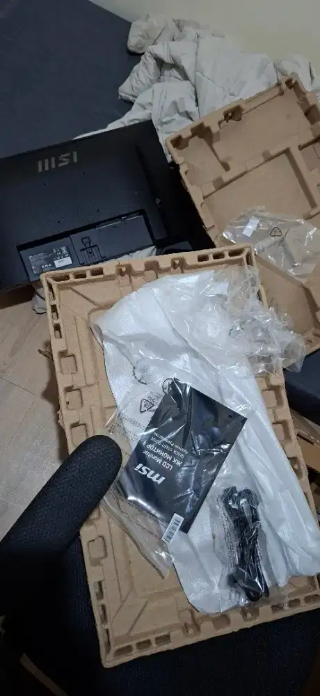Monitor MSI 25 inch