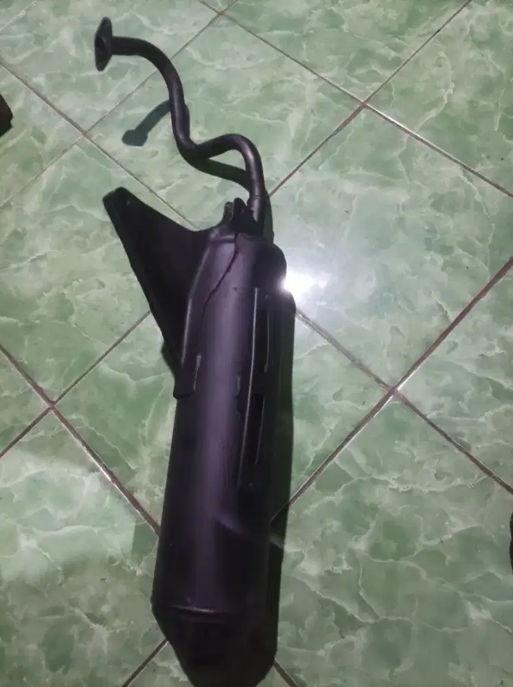 Knalpot standar vario karbu