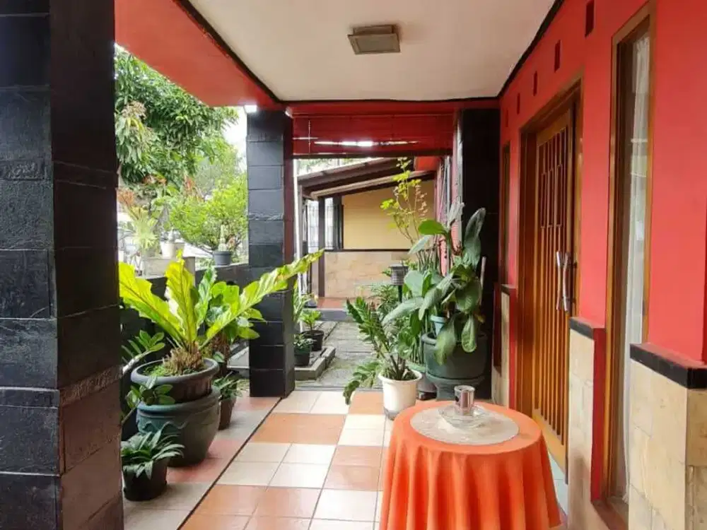 Rumah Hook Nyaman Terawat Dalam Komplek di Leuwigajah Cimahi