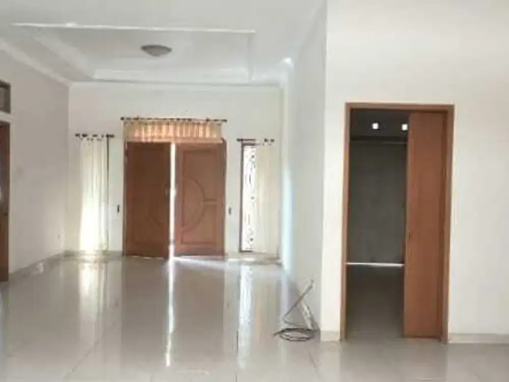 Rumah Siap Huni di Taman Kopo Indah TKI 3