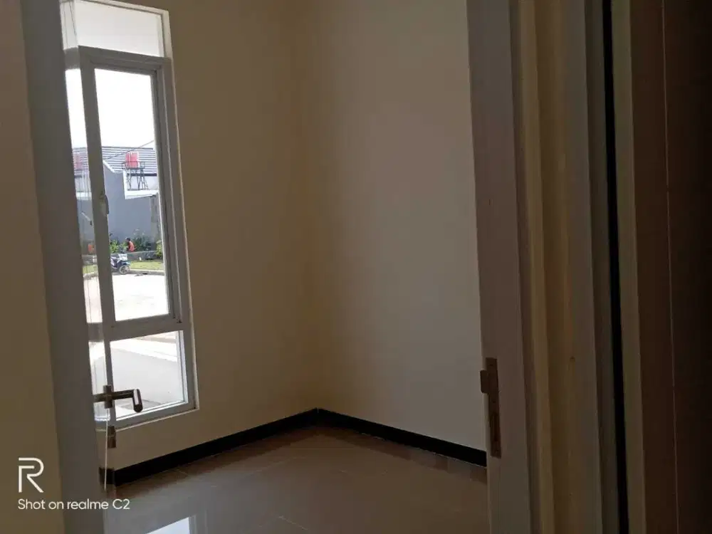 Rumah Nyaman Murah di Taman Kopo Indah 5