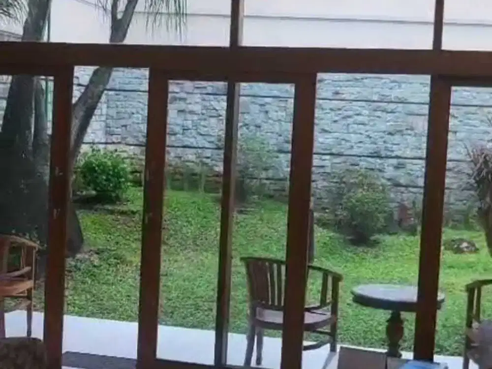 Rumah Mewah Nyaman Siap Huni di Setramurni Bandung