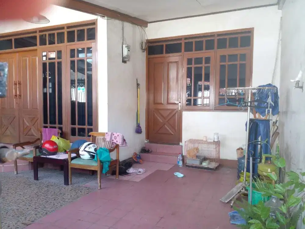 Rumah Nyaman Hook di Taman Cibaduyut Indah Bandung