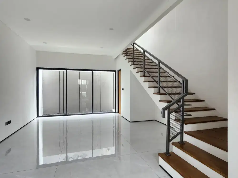 Rumah Baru Modern Minimalis di Sayap Buah Batu Bandung