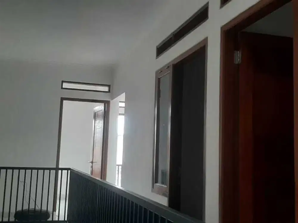 Rumah Baru 2 Lantai Minimalis Area Sarijadi Bandung