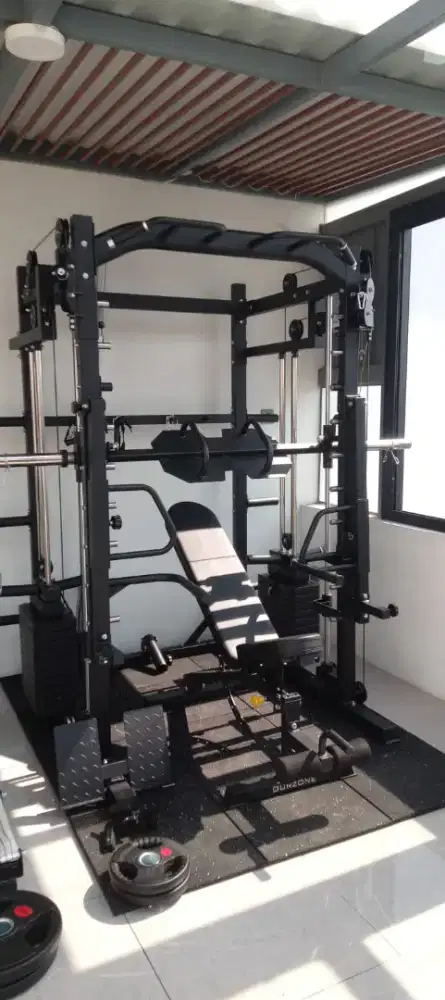 SMITH MACHINE MULTY GYM PREMIUM KOMERSIAL IMPORT -ORIGINAL 100%
